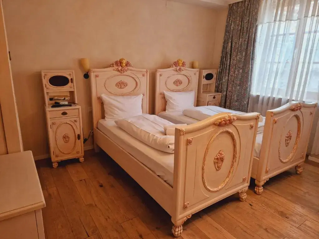 Landgasthof Deutsche Eiche - Chambres