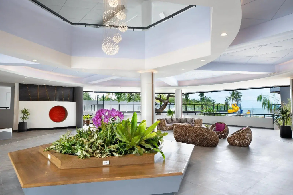 Centara Life Cha-Am Beach Resort Hua Hin