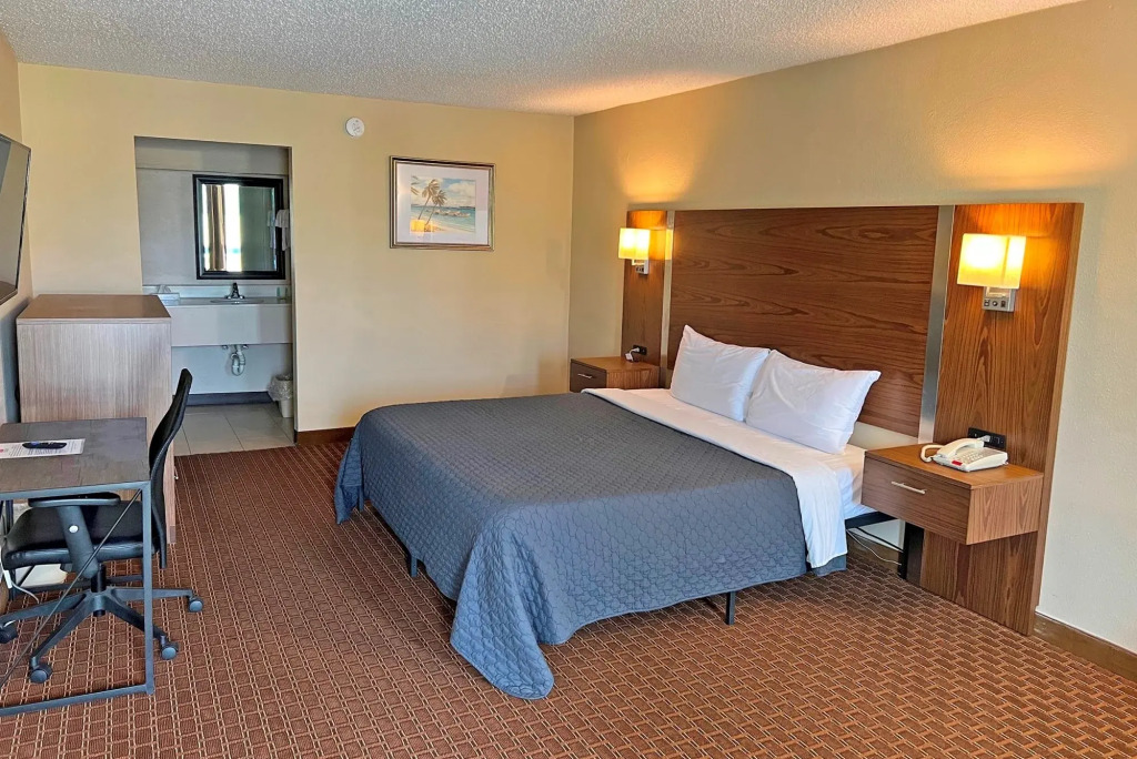 Red Carpet Inn & Suites — фото 2