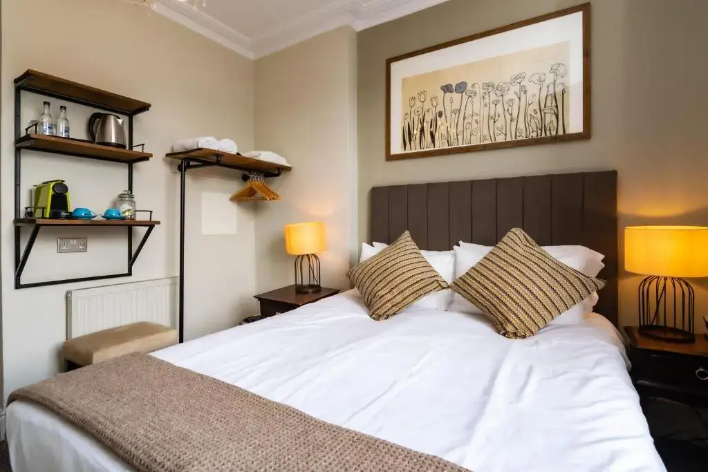 Kew Gardens Hotel - Général