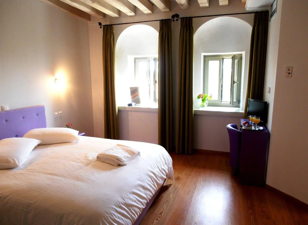 Hotel photo 37