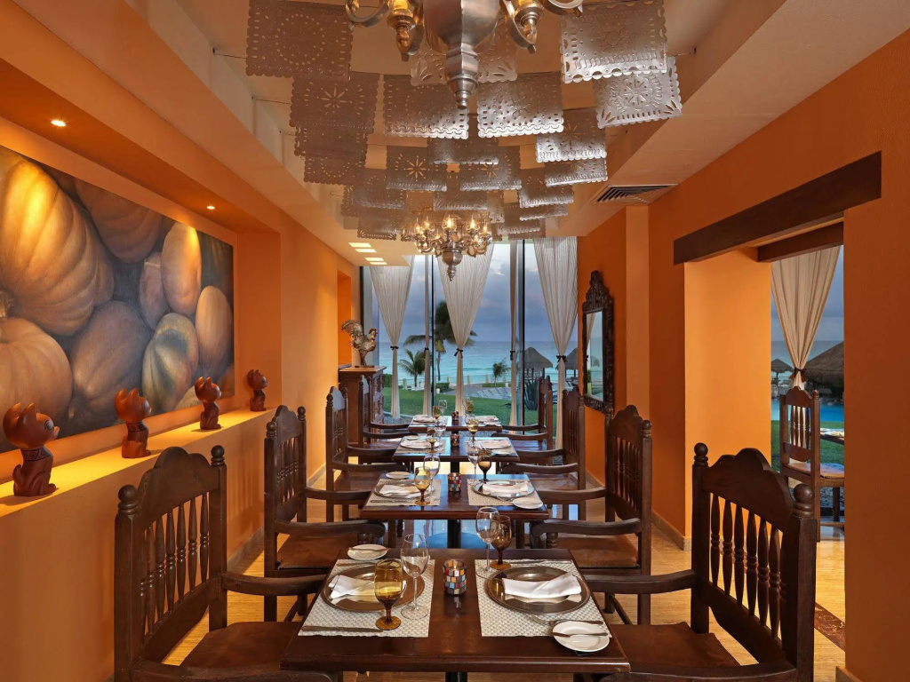 Royal Service at Paradisus Cancun, Канкун, Мексика мініатюра 15