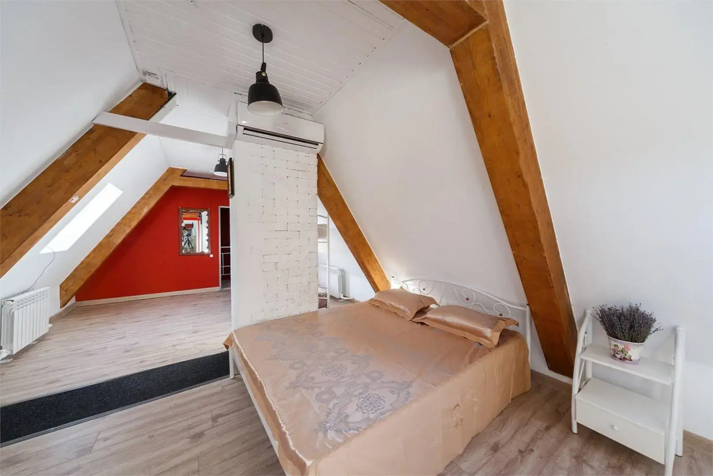 Superior Quadruple Attic room (full double bed and twin beds)
