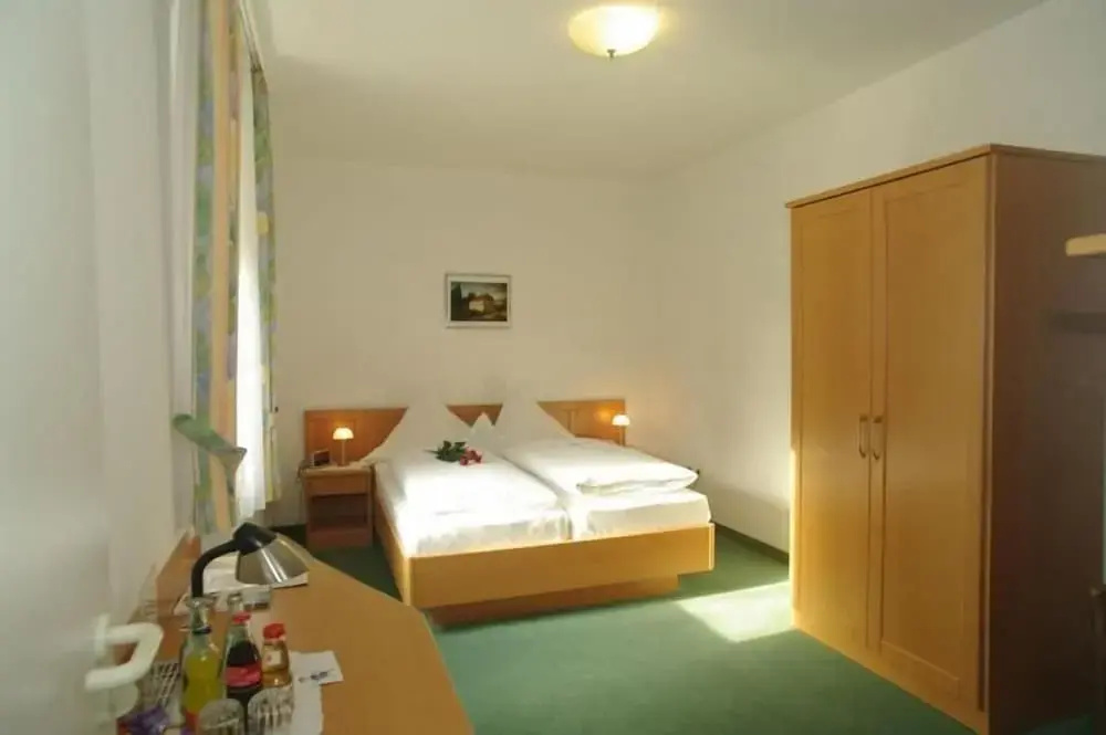 Hotel Restaurant Räuber Lippoldskrug - Général