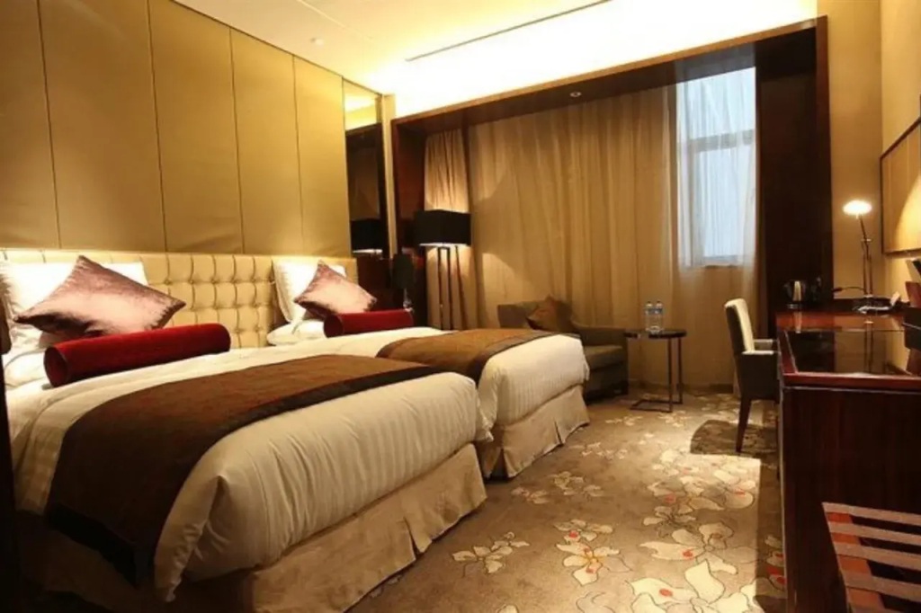 Jitang Kaiyuan New Century Hotel - фото 4