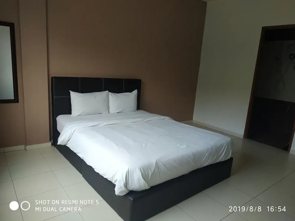 Hotel Alor Villa - Chambres