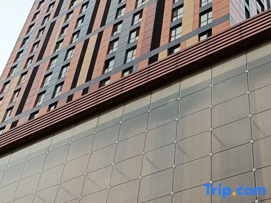 Yanyan Apartment (Harbin International Exhibition and Sports Center) in Harbin