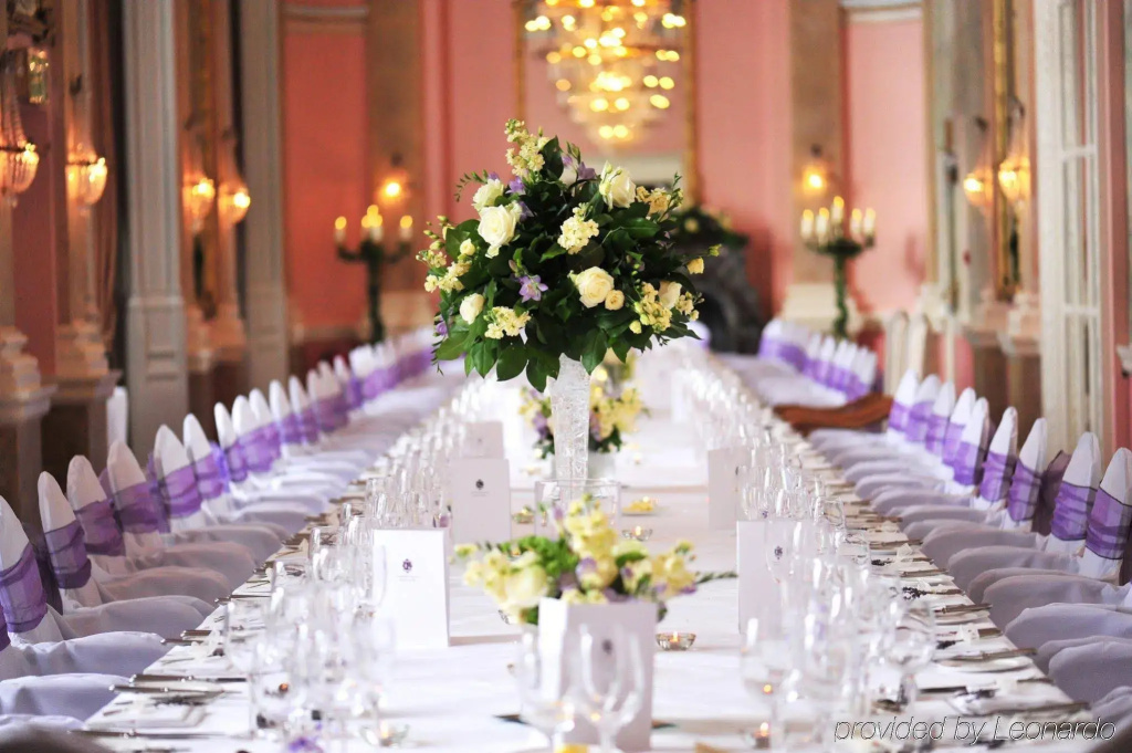 Danesfield House Hotel And Spa - Général