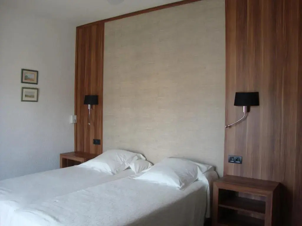 Hotel Grifeu - Chambres