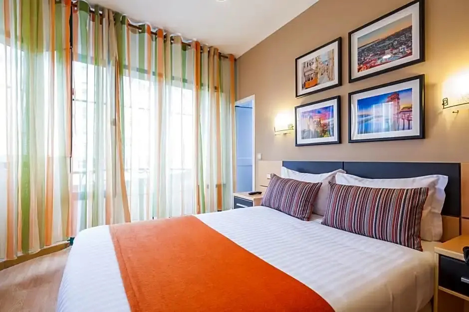 Vila Nova Guesthouse - Chambres