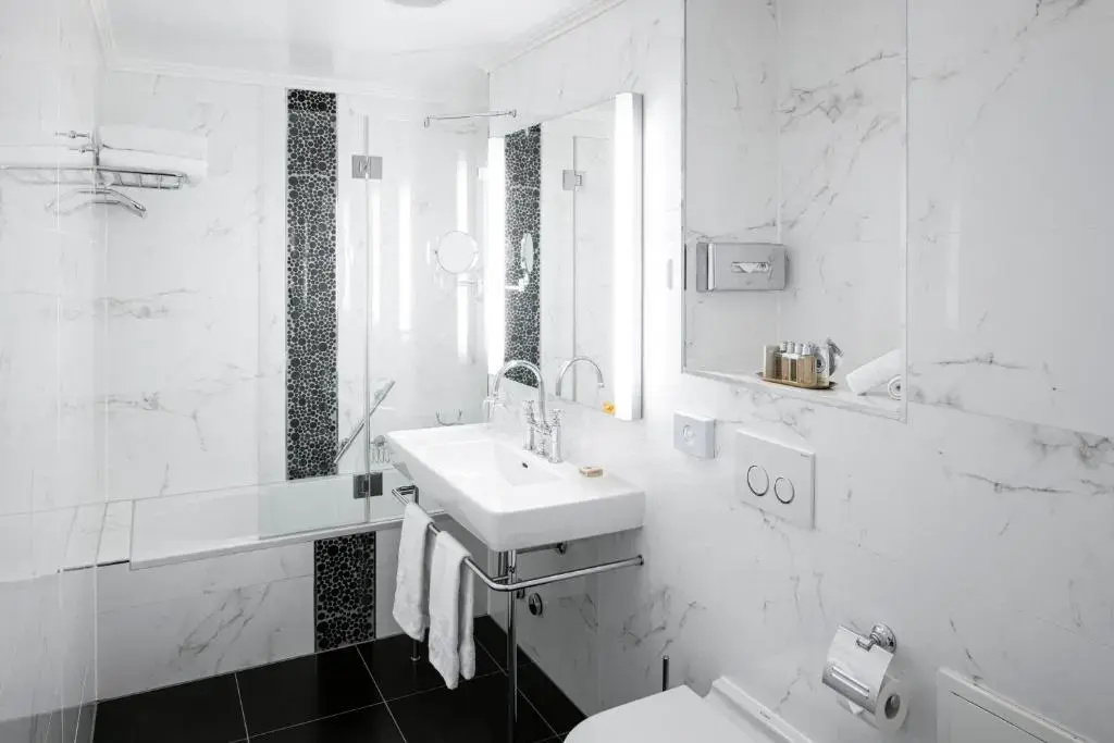 Grand Hotel Suisse Majestic, Autograph Collection - Chambres
