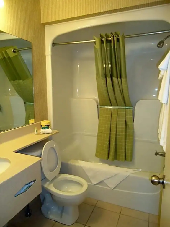 Double Studio (full double bed)