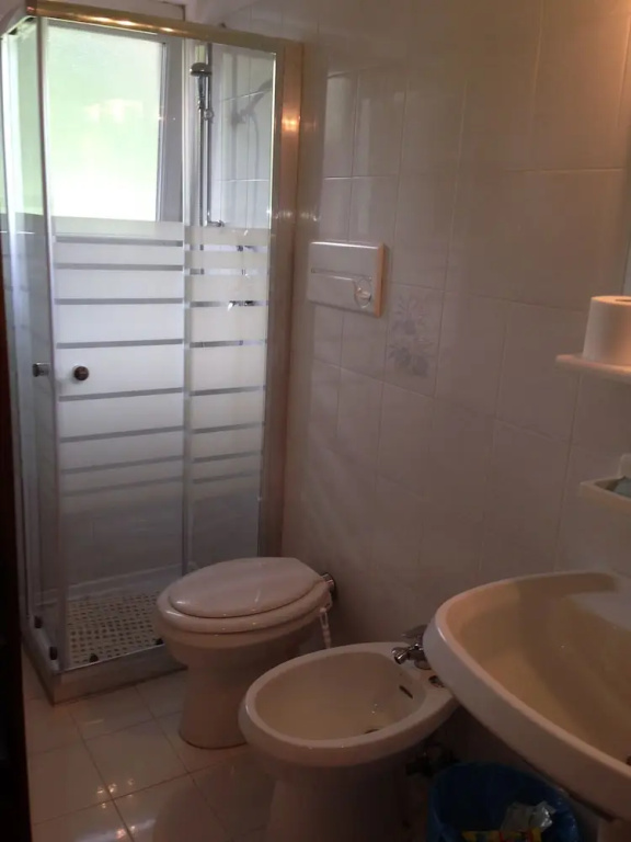 Standard Double room with balcony (full double bed)