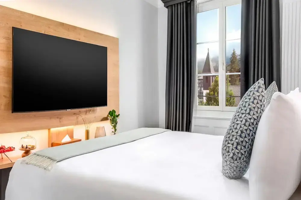 Double Junior Suite (full double bed)