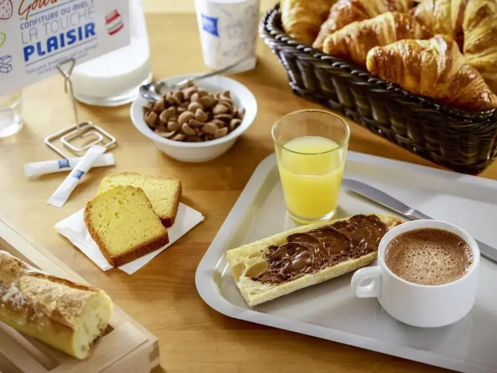 ibis budget Cavaillon - фото 10