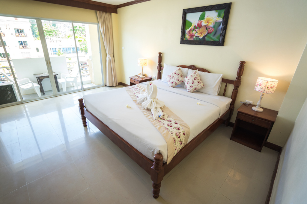 Pranang Flora House - Chambres