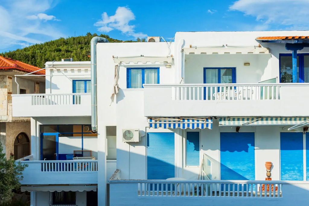 Loutra Village Arsinoi Studios