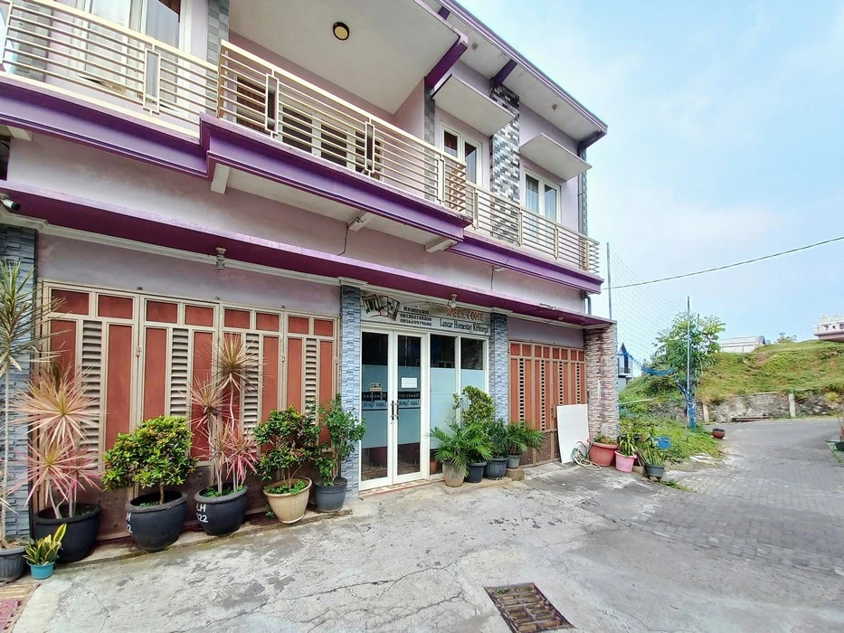 Lancar Homestay Syariah near BNS Mitra RedDoorz
