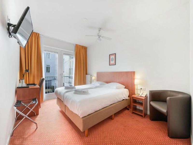 Ambassador City Centre Hotel - Chambres