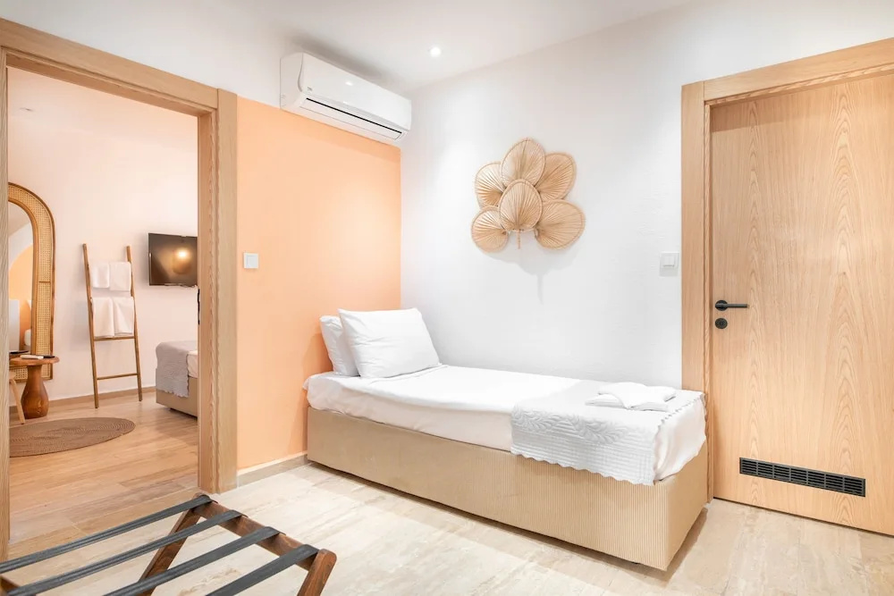 Mare Marin Boutique Hotel — 6