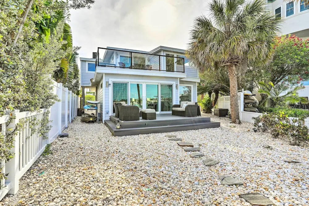 Treasure Island Gem w/ Dock: Walk to Beach