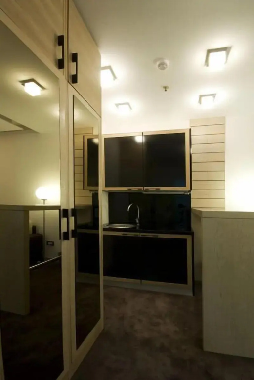 Double Suite (full double bed)