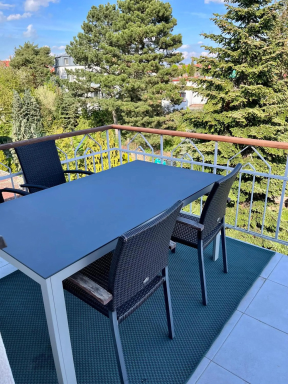 Residence Top Floor Apartment