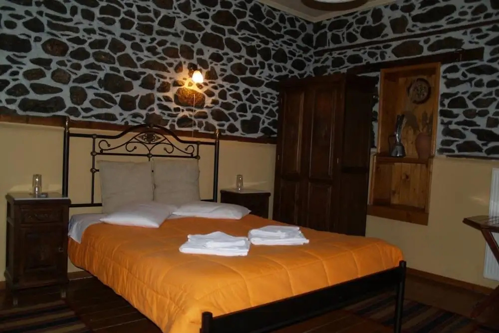 Agios Germanos Traditional Hotel - фото 6