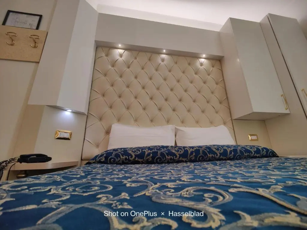 Hotel Ambassador - Chambres