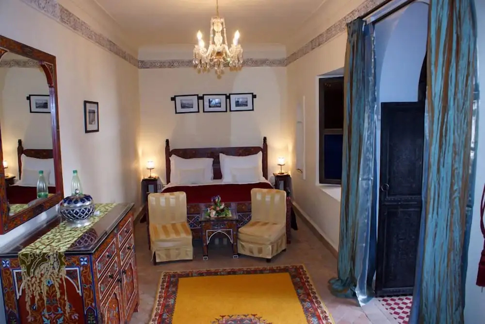 Standard Double room with balcony (full double bed)