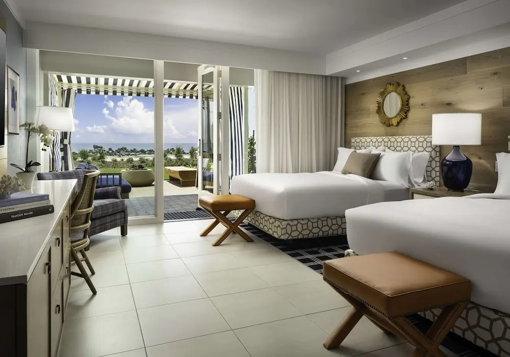 Cabana Accessible room