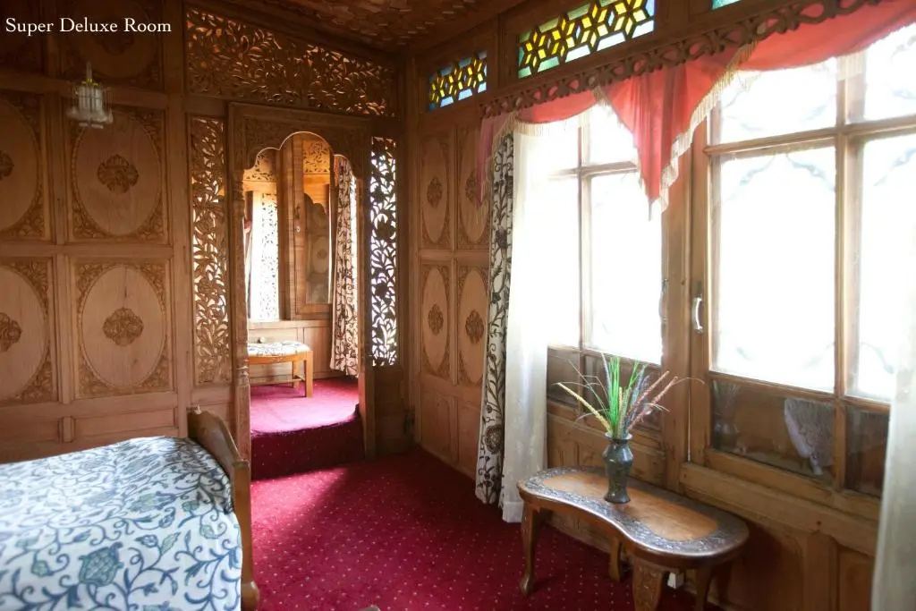 Mascot Houseboats - Chambres