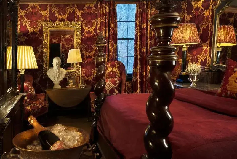 Superior room
