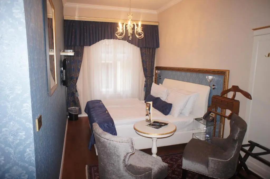 Economy Double room (full double bed)