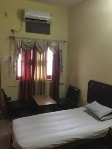 Hotel Naresh