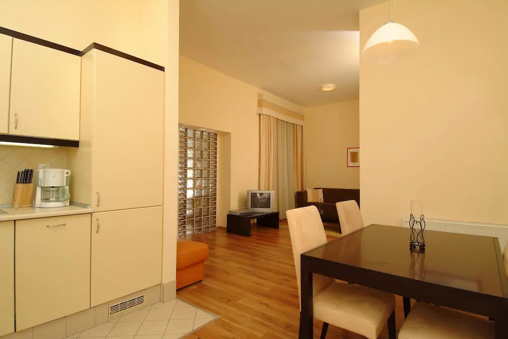 Mamaison Residence Izabella Budapest - Chambres