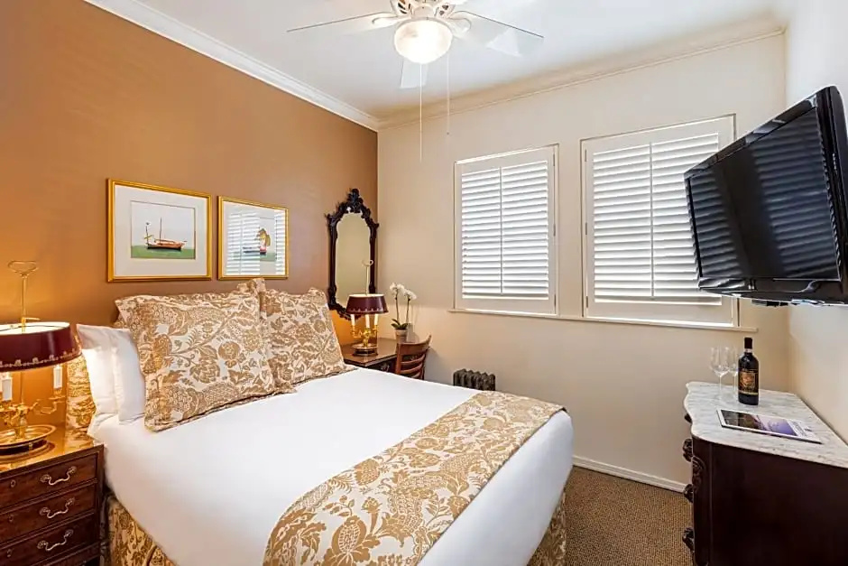 Pine Inn - Chambres