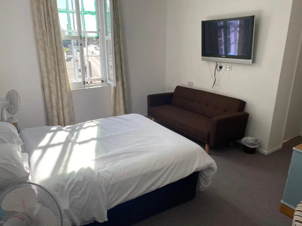 Three Queens Hotel - Chambres