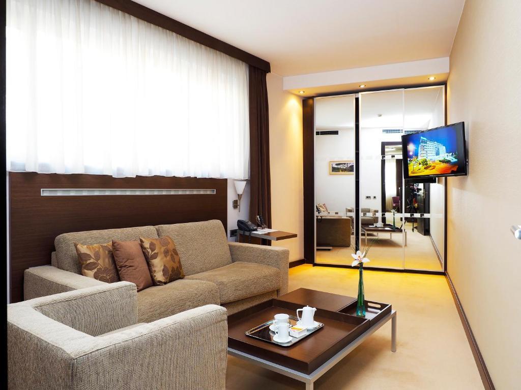 Апартаменты Deluxe c 1 комнатой в In Hotel Belgrade
