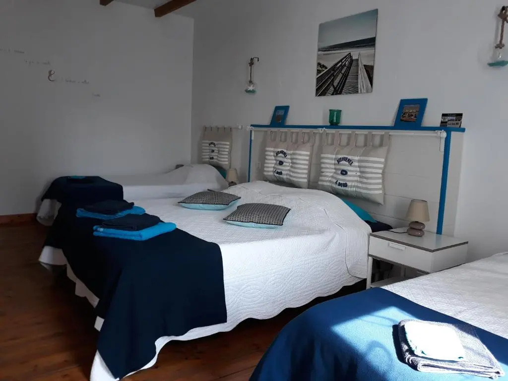 Au Ker Lauriers Chambres Et Table D Hotes