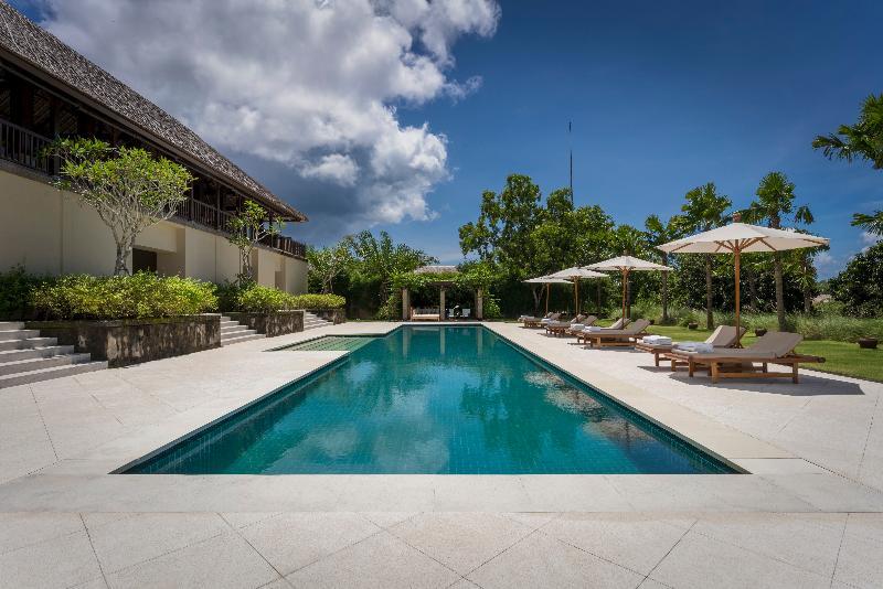 Revivo Wellness Resorts