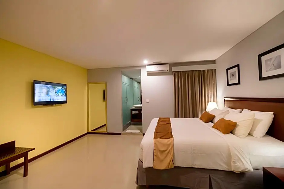 Kutabex Beach Front Hotel - Chambres