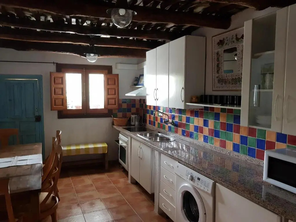 Poqueira House