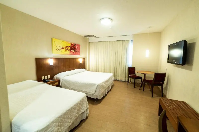 Hotel Praia Centro - Chambres