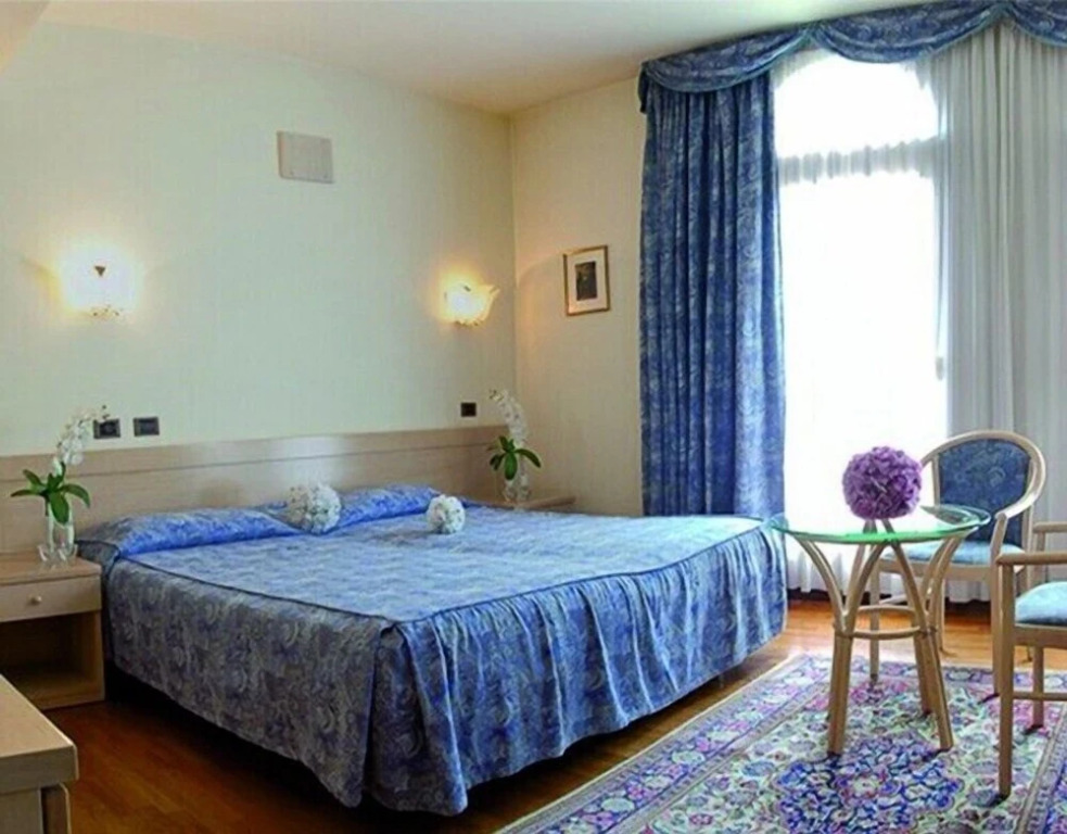 Standard Double room twin beds