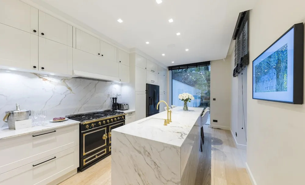 Luxueuse Maison de Ville Parfaite Place - фото 19