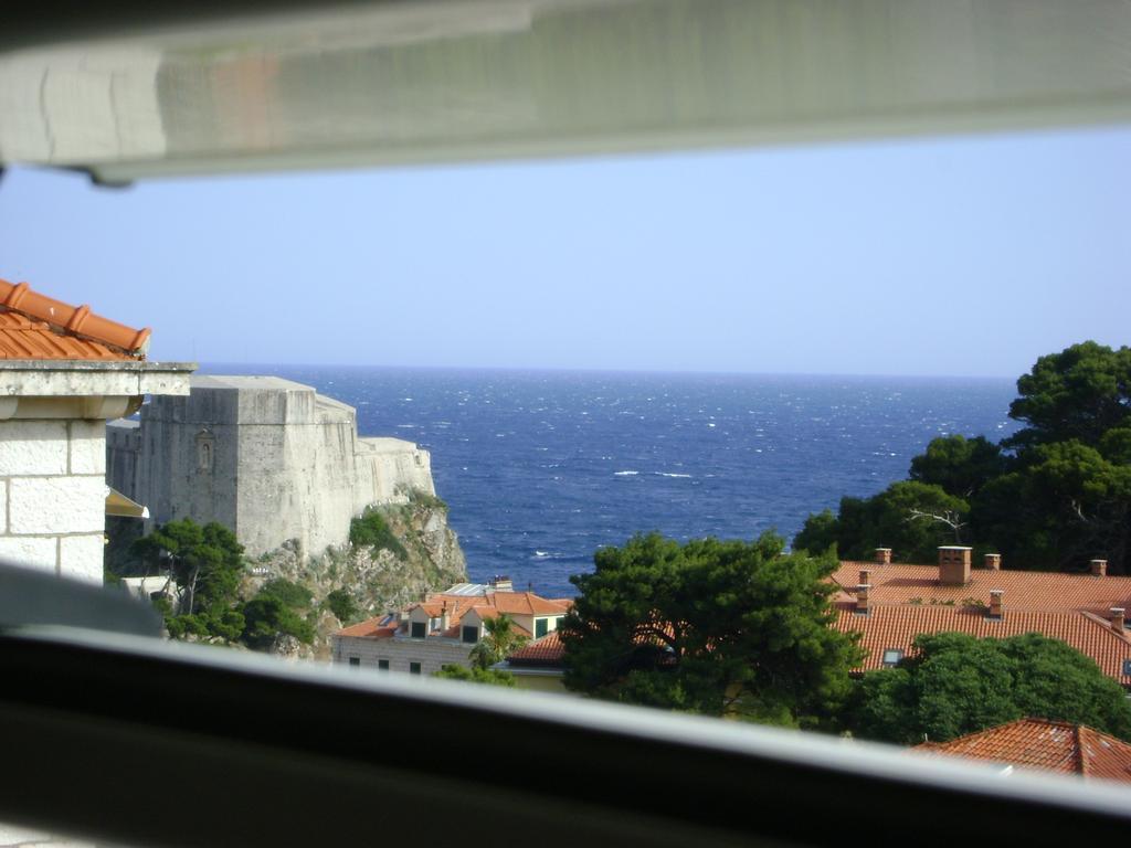 Image 12