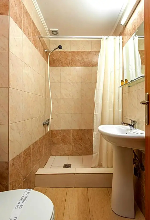 Nea Metropolis Hotel - Chambres