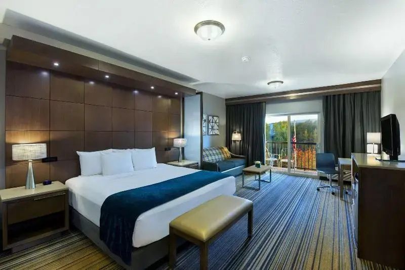 Oxford Suites Downtown Spokane - Chambres