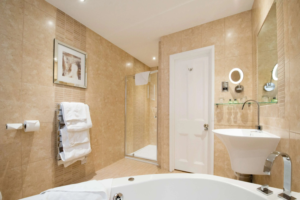 Burlington Hotel, Best Western Premier Collection - Général